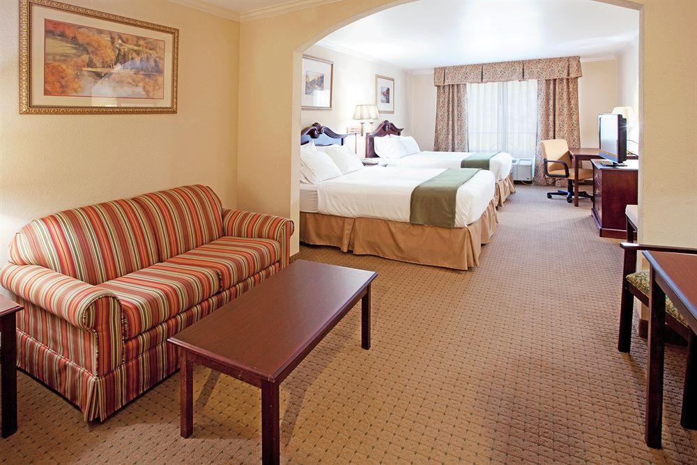 Holiday Inn Express Camden Pokoj fotografie